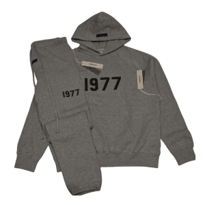dress essential 1977